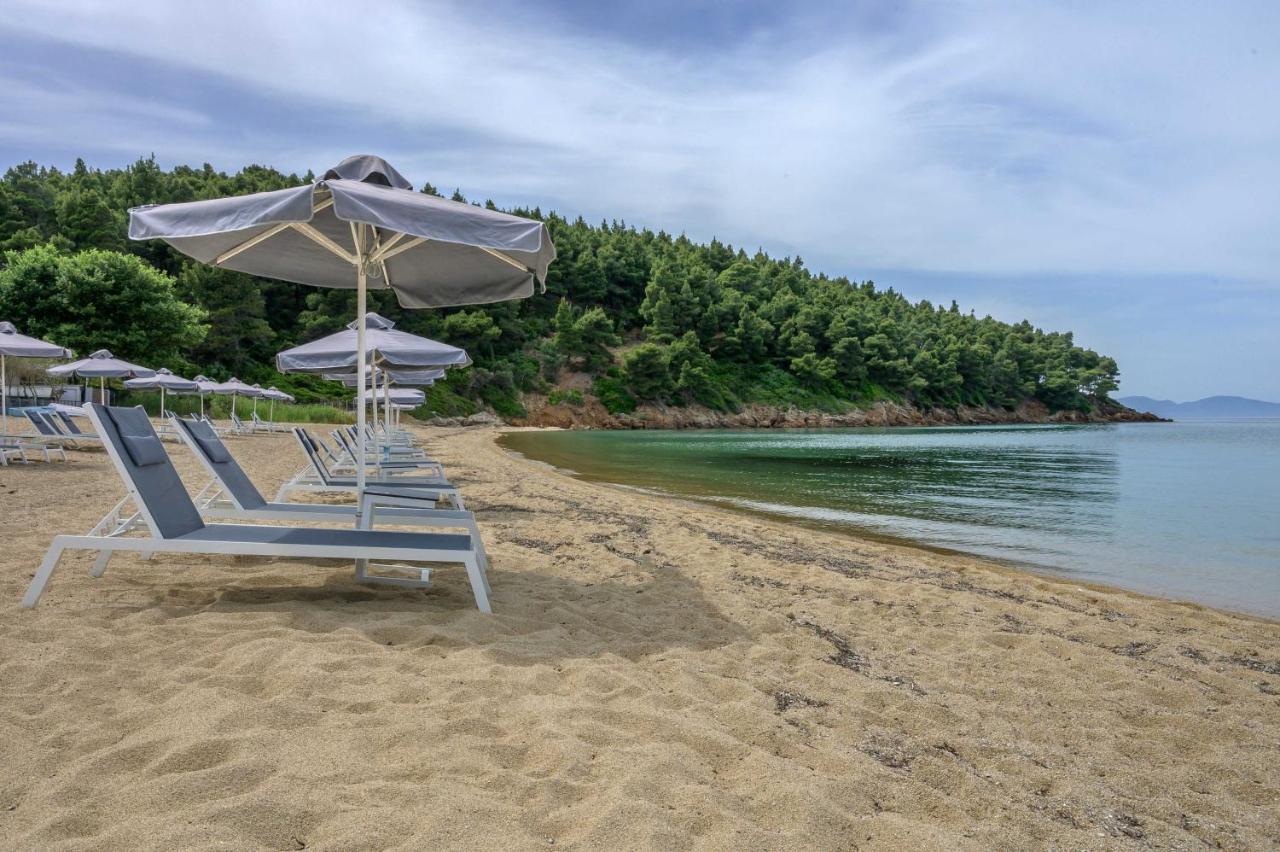 Komitsa Luxury Apartments Nea Roda Exteriér fotografie