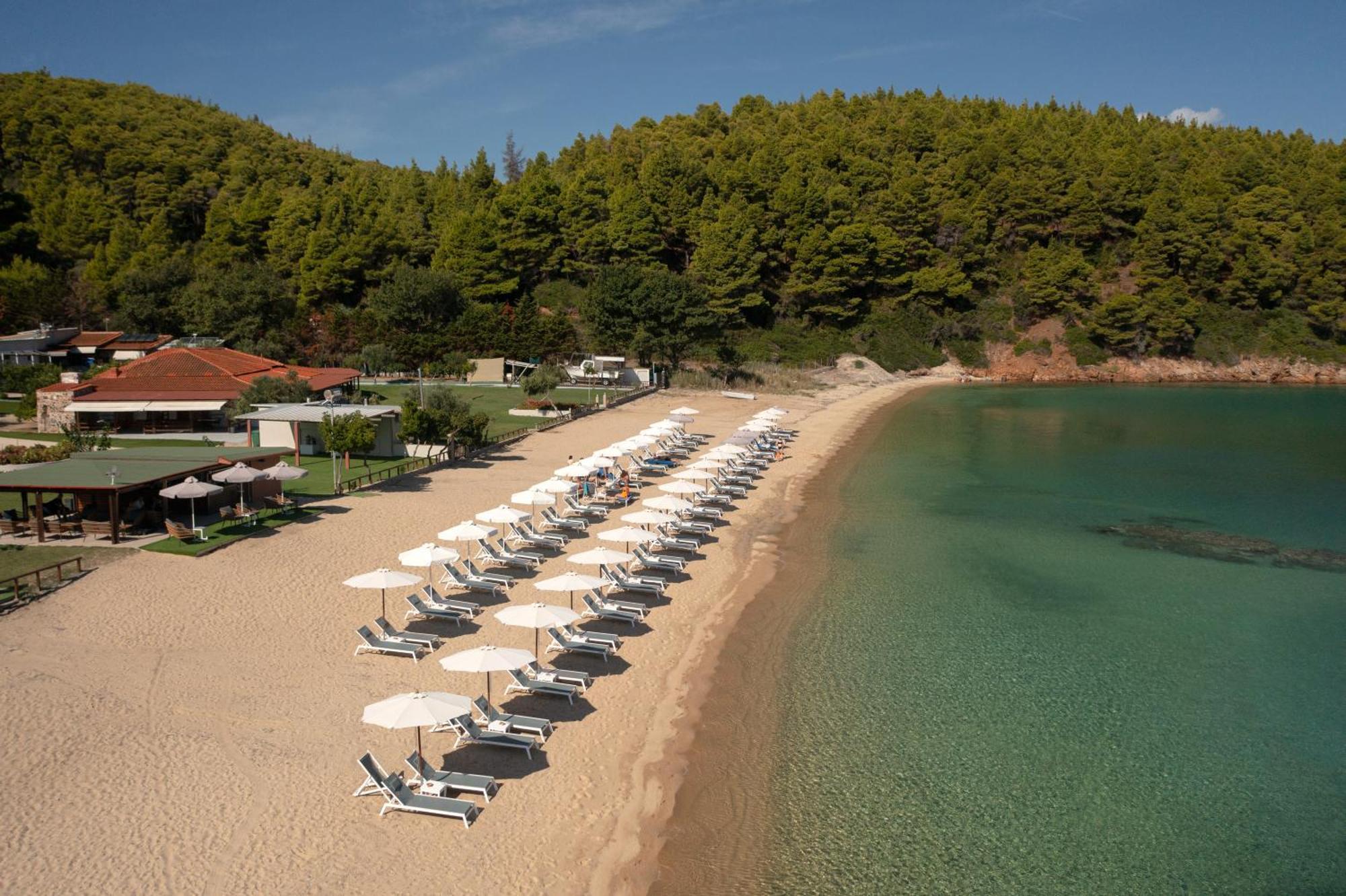 Komitsa Luxury Apartments Nea Roda Exteriér fotografie